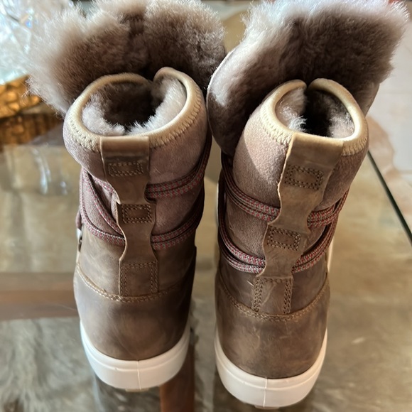 New Ecco shearling boots size EUR 41 US 10 - Picture 5 of 8